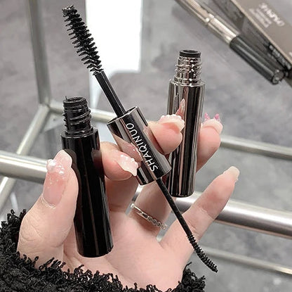 2 In 1 Volume And Length Waterproof Mascara